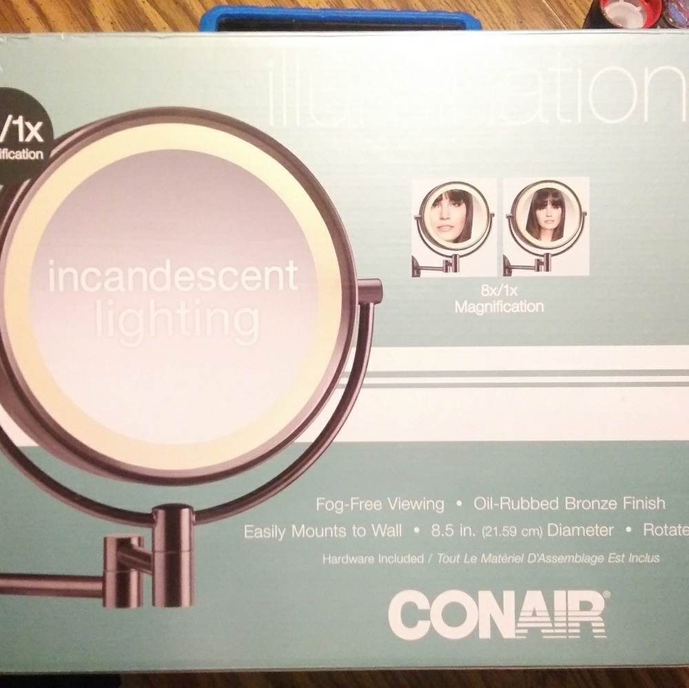 Conair 1x/8x magnifying makeup mirror NIB